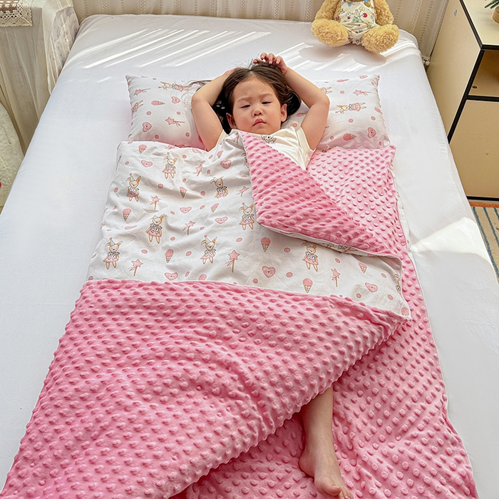 91家纺网 家纺一手货源 找家纺 十九色 2025新款亲肤舒适活套可拆全棉豆豆绒儿童睡袋防踢被 幸运兔