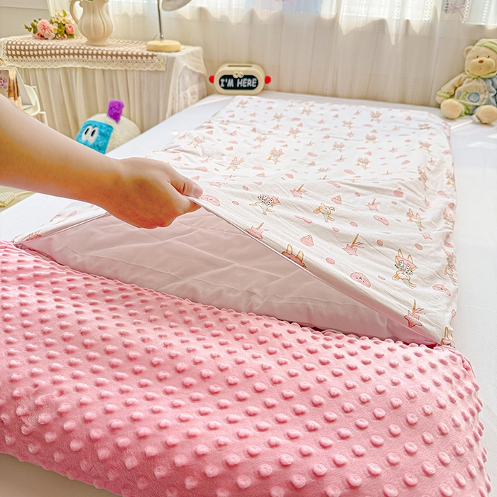 91家纺网 家纺一手货源 找家纺 十九色 2025新款亲肤舒适活套可拆全棉豆豆绒儿童睡袋防踢被 幸运兔