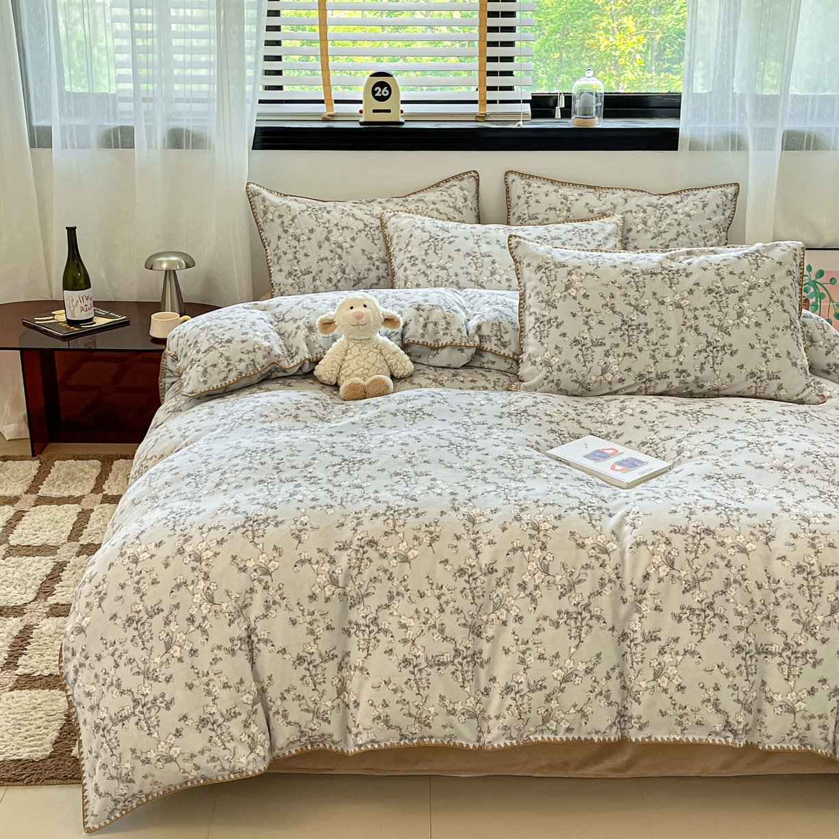 91家纺网 家纺一手货源 找家纺 如一 2025高克重牛奶绒印花三角针工艺四件套 暗香