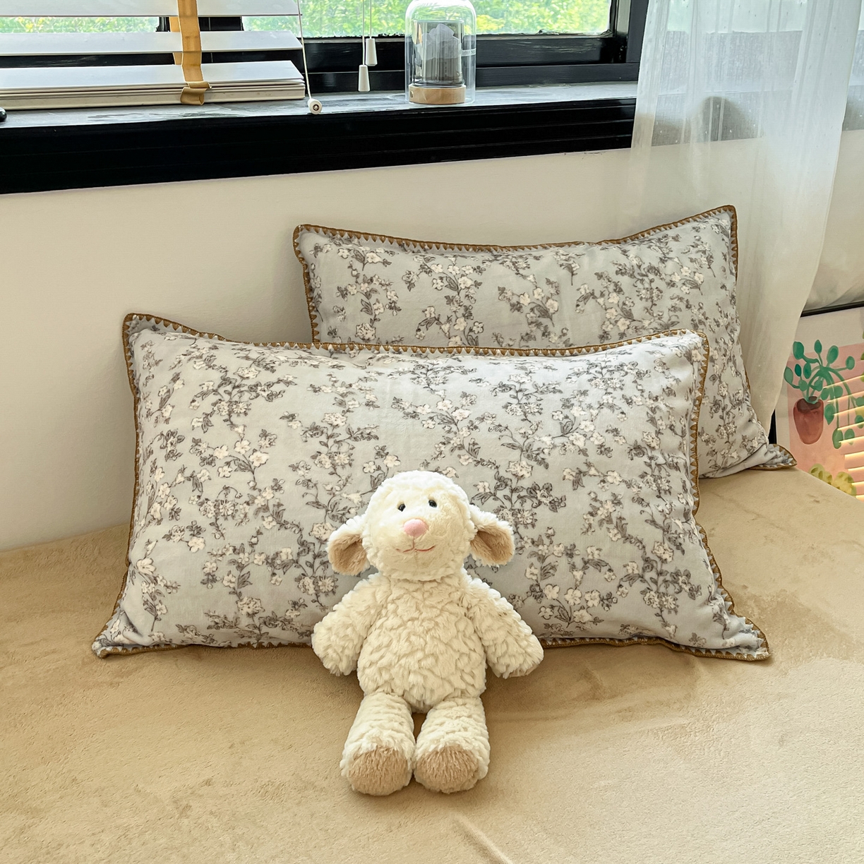 91家纺网 家纺一手货源 找家纺 如一 2025高克重牛奶绒印花三角针工艺四件套 暗香