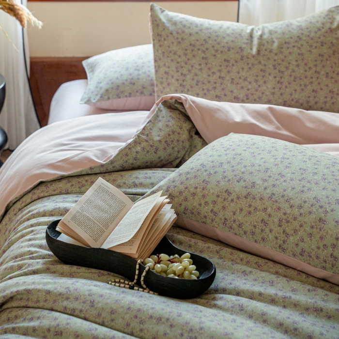 91家纺网 家纺一手货源 找家纺 眷恋家纺 2025新款全棉贡缎磨毛数码印花四件套 珑葵-绿