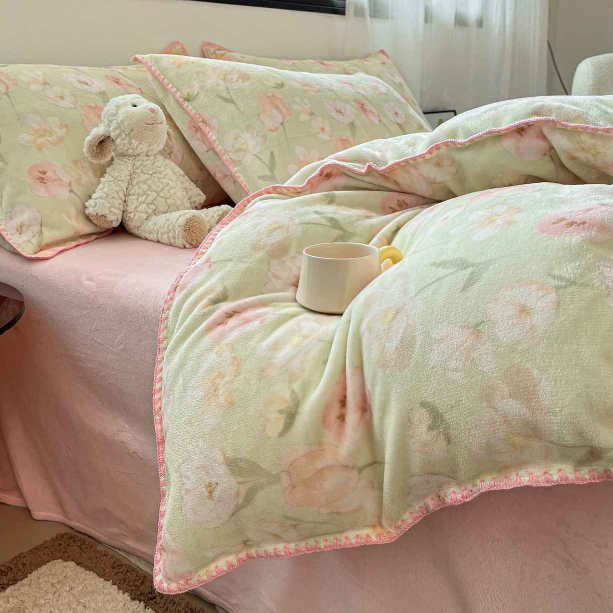 91家纺网 家纺一手货源 找家纺 如一 2025高克重牛奶绒印花三角针工艺四件套 清欢