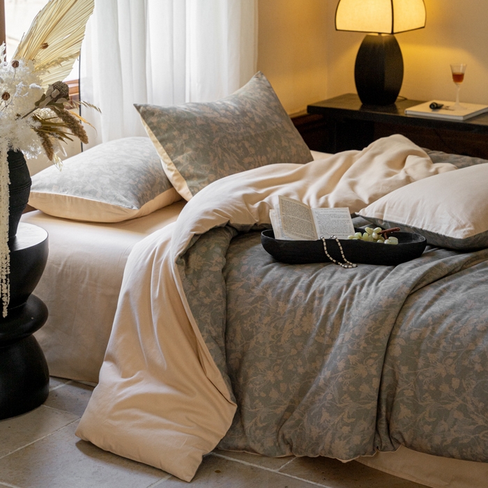 91家纺网 家纺一手货源 找家纺 眷恋家纺 2025新款全棉贡缎磨毛数码印花四件套 莳萝-绿