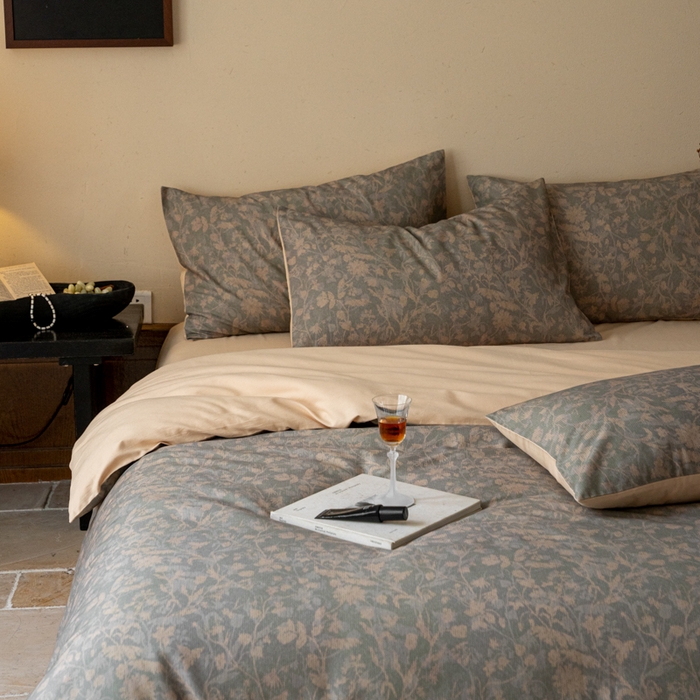 91家纺网 家纺一手货源 找家纺 眷恋家纺 2025新款全棉贡缎磨毛数码印花四件套 莳萝-绿