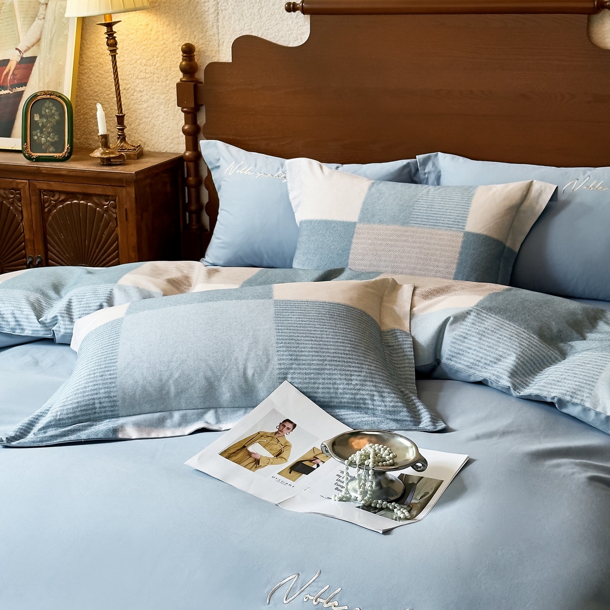 91家纺网 家纺一手货源 找家纺 由丽家纺 2025新款亲肤全棉纯棉磨毛印加绣四件套 沐弦-蓝