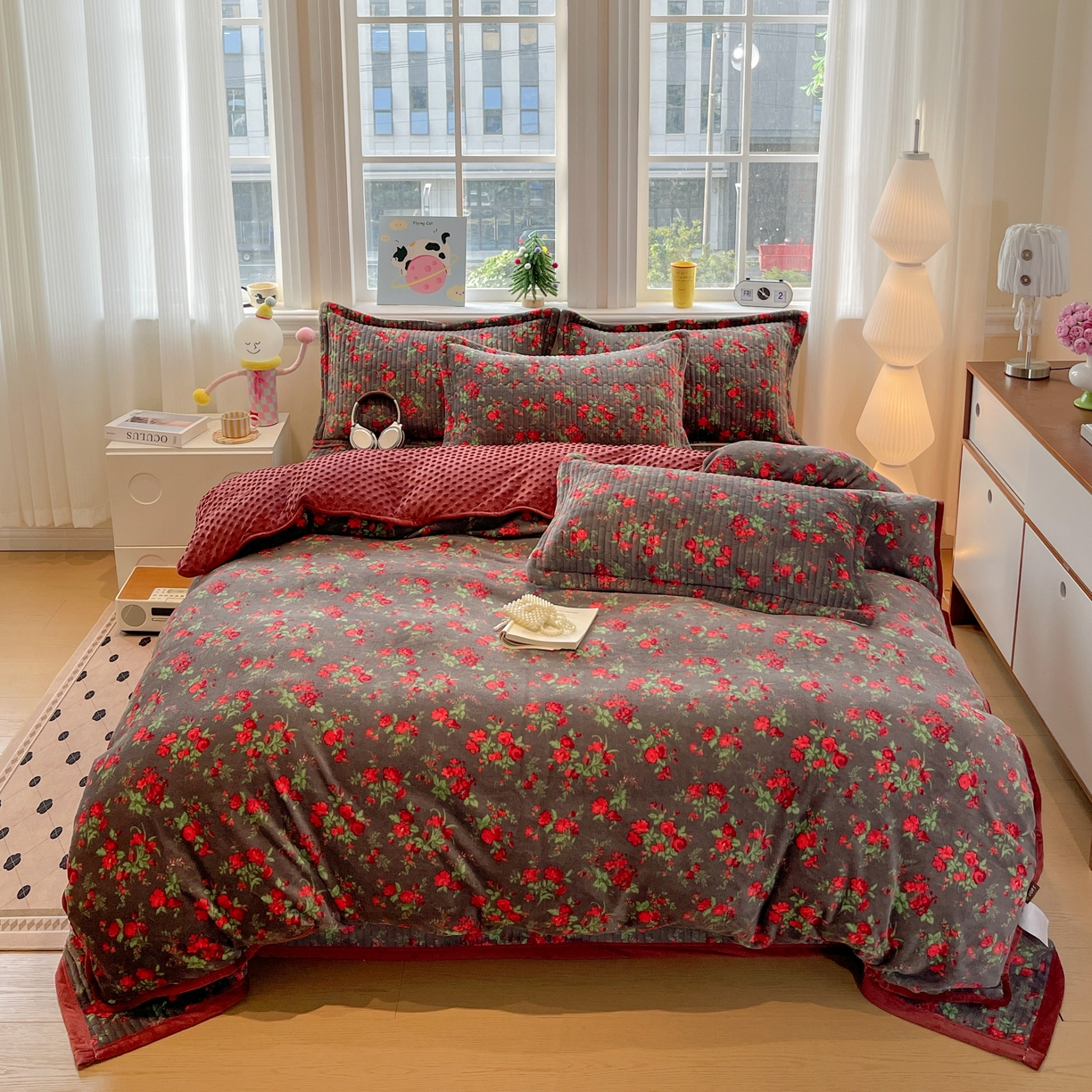 91家纺网 家纺一手货源 找家纺 元熙 2025新款印花小清新韩国绒牛奶绒豆豆床盖四件套 玫瑰故事