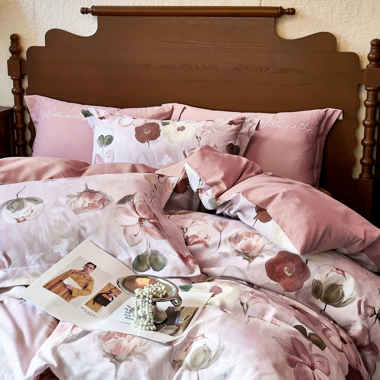 91家纺网 家纺一手货源 找家纺 由丽家纺 2025新款亲肤全棉纯棉磨毛印加绣四件套 鸢香-豆沙