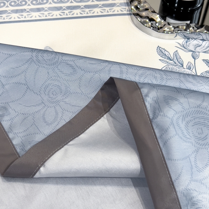 91家纺网 家纺一手货源 找家纺 梵克保罗 2025新款冰丝凉席床单款凉席三件套 凝光