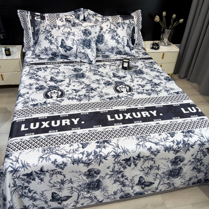 91家纺网 家纺一手货源 找家纺 梵克保罗 2025新款冰丝凉席床单款凉席三件套 凝夜