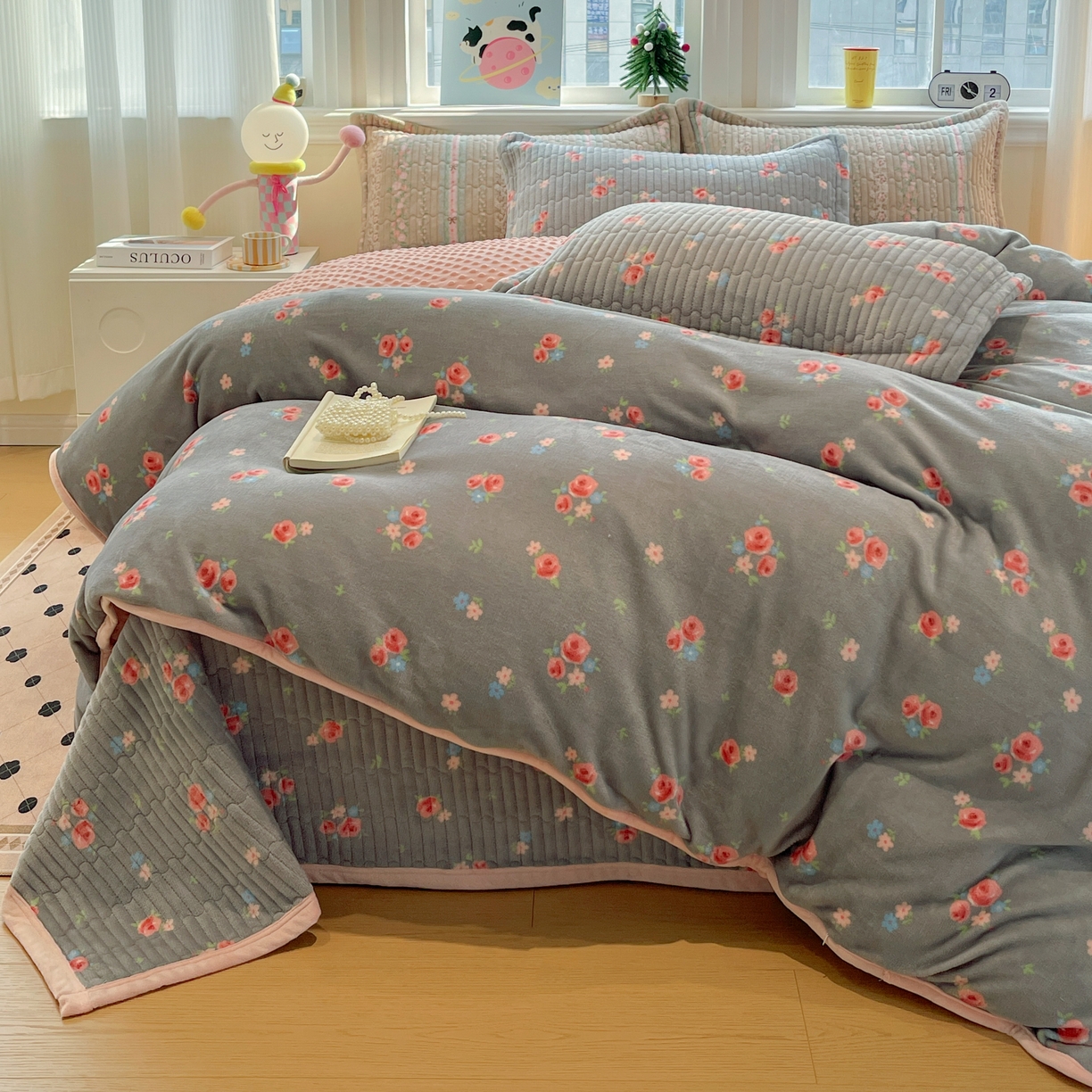 91家纺网 家纺一手货源 找家纺 元熙 2025新款印花小清新韩国绒牛奶绒豆豆床盖四件套 田园小花