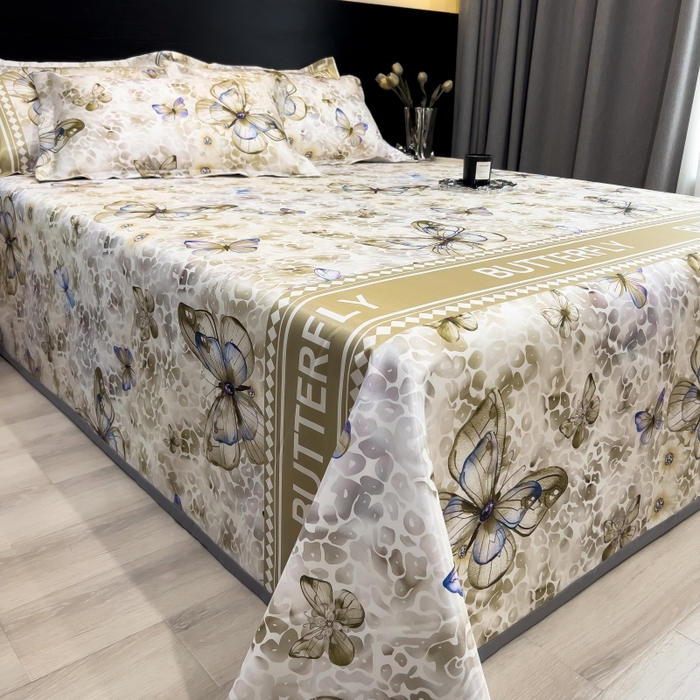 91家纺网 家纺一手货源 找家纺 梵克保罗 2025新款冰丝凉席床单款凉席三件套 天空之境