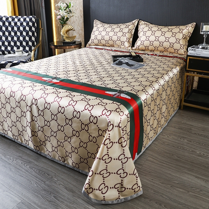 91家纺网 家纺一手货源 找家纺 梵克保罗 2025新款冰丝凉席床单款凉席三件套 小蜜蜂