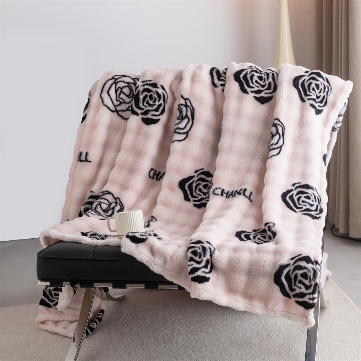 91家纺网 家纺一手货源 找家纺 安琪家纺 2025新款爆品temu希音TK350g山茶花仿兔毛绒毯休闲大泡泡毯跨境外贸出口  山茶花-粉