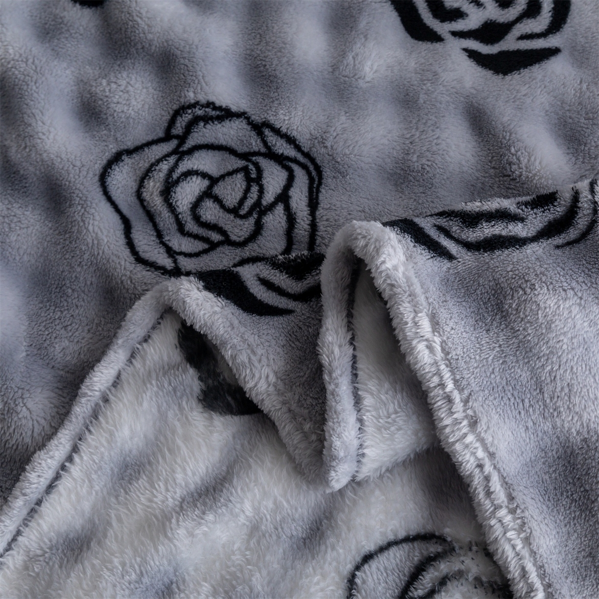 91家纺网 家纺一手货源 找家纺 安琪家纺 2025新款爆品temu希音TK350g山茶花仿兔毛绒毯休闲大泡泡毯跨境外贸出口  山茶花-灰