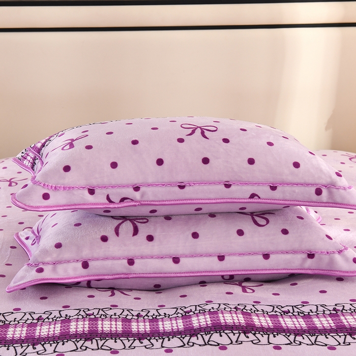 91家纺网 家纺一手货源 找家纺 雨洋2025新款加厚保暖8.5斤牛奶绒金貂婴儿绒四件套 蝴蝶结紫