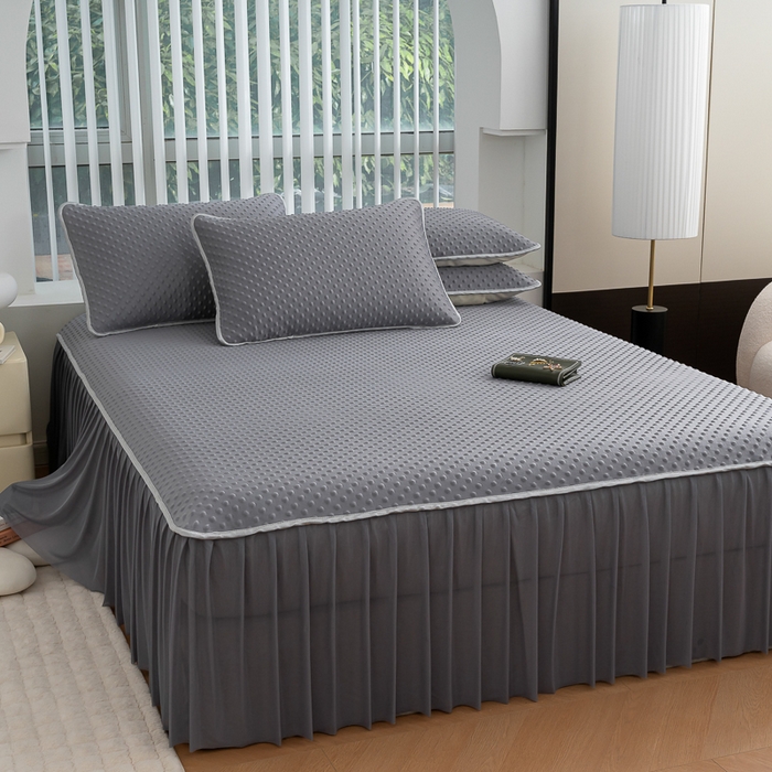 91家纺网 家纺一手货源 找家纺 （总）梵克保罗 2025新款3D直播网红热款凉感丝冰豆豆三明治复合床裙款凉席三件套