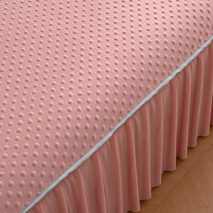 91家纺网 家纺一手货源 找家纺 梵克保罗 2025新款3D直播网红热款凉感丝冰豆豆三明治复合床裙款凉席三件套 时尚粉