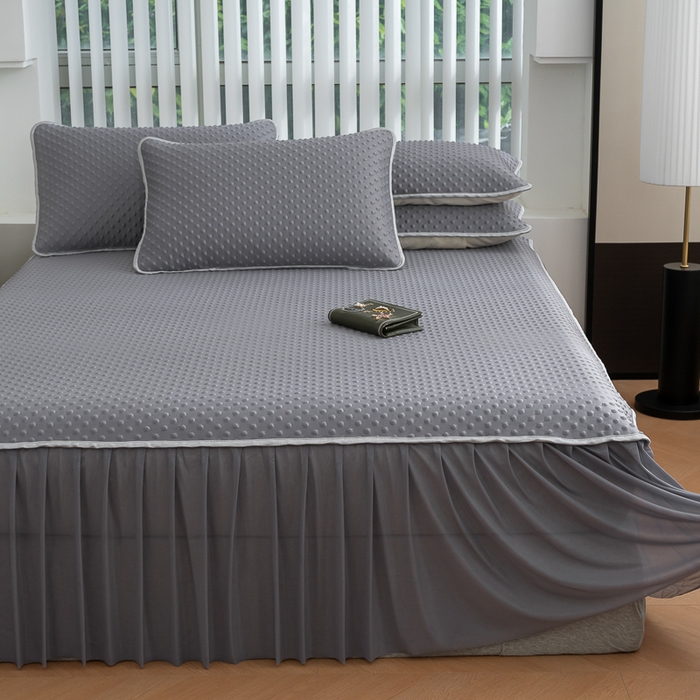 91家纺网 家纺一手货源 找家纺 梵克保罗 2025新款3D直播网红热款凉感丝冰豆豆三明治复合床裙款凉席三件套 贵族灰