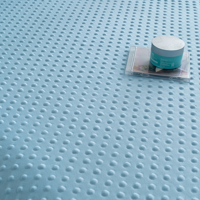 91家纺网 家纺一手货源 找家纺 梵克保罗 2025新款3D直播网红热款凉感丝冰豆豆三明治复合床裙款凉席三件套 天空蓝