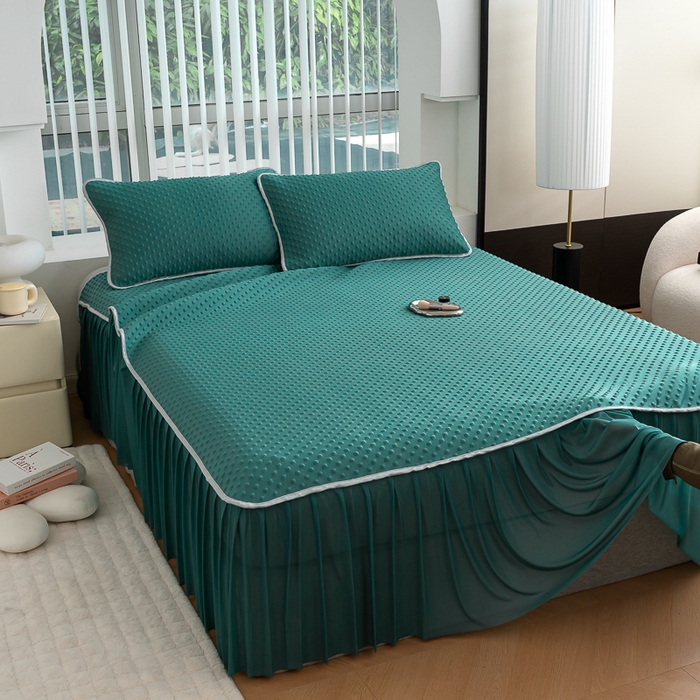 91家纺网 家纺一手货源 找家纺 梵克保罗 2025新款3D直播网红热款凉感丝冰豆豆三明治复合床裙款凉席三件套 墨绿