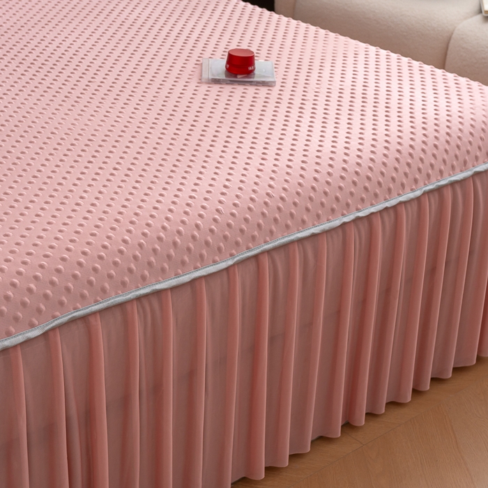 91家纺网 家纺一手货源 找家纺 梵克保罗 2025新款3D直播网红热款凉感丝冰豆豆三明治复合床裙款凉席三件套 时尚粉