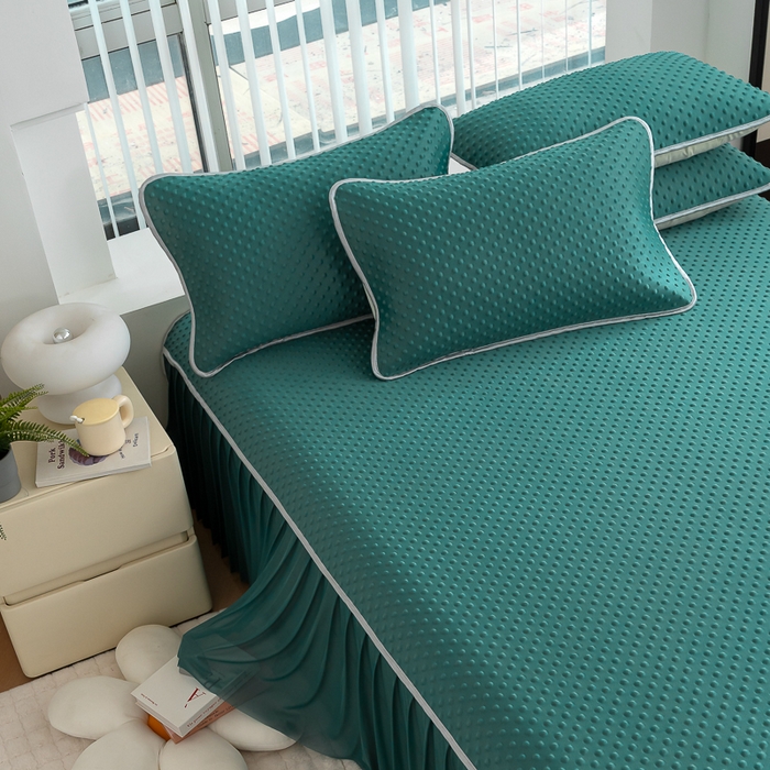 91家纺网 家纺一手货源 找家纺 梵克保罗 2025新款3D直播网红热款凉感丝冰豆豆三明治复合床裙款凉席三件套 墨绿