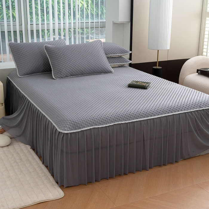 91家纺网 家纺一手货源 找家纺 （总）梵克保罗 2025新款3D直播网红热款凉感丝冰豆豆三明治复合床裙款凉席三件套