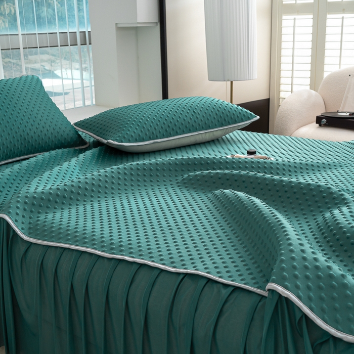 91家纺网 家纺一手货源 找家纺 梵克保罗 2025新款3D直播网红热款凉感丝冰豆豆三明治复合床裙款凉席三件套 墨绿