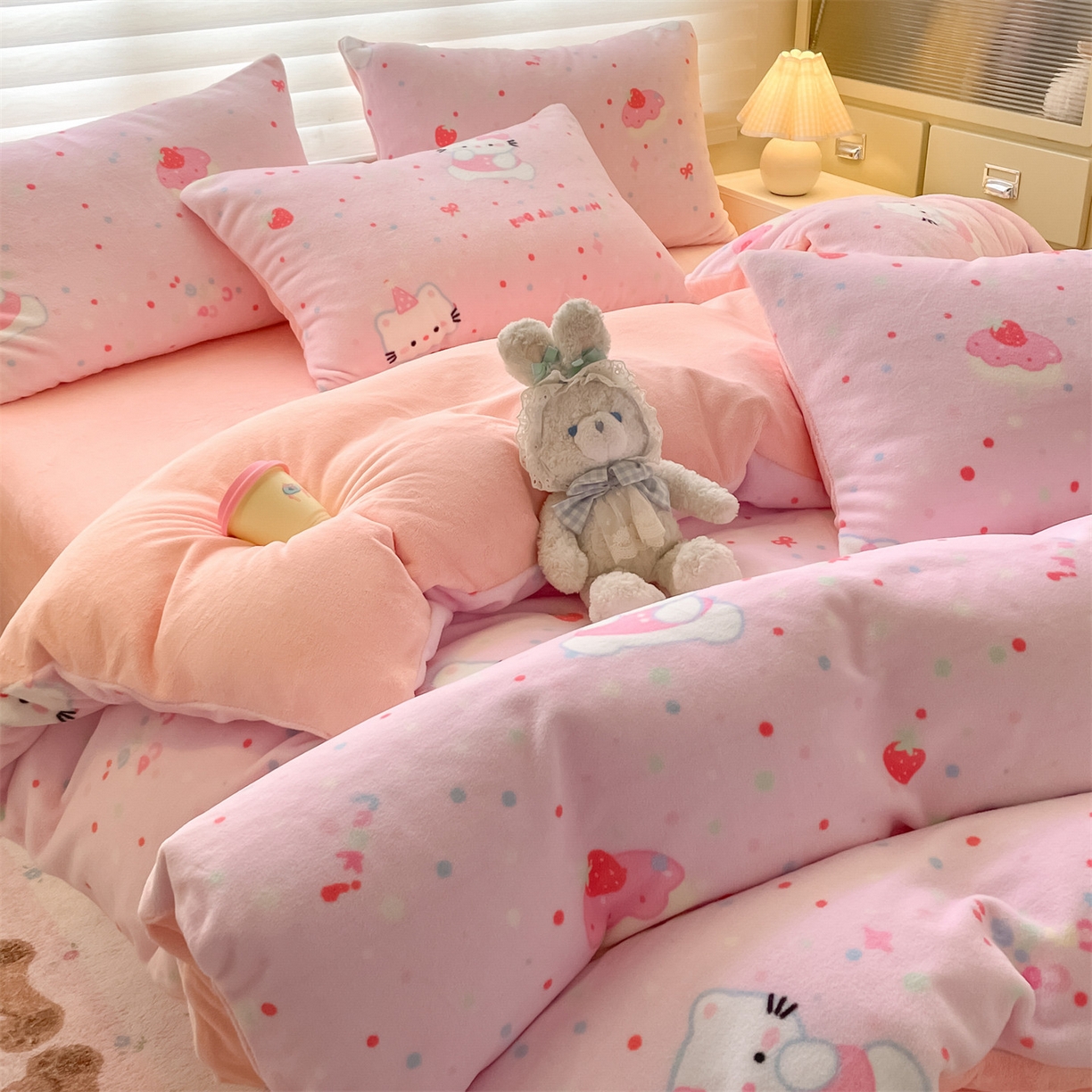 91家纺网 家纺一手货源 找家纺 （总）美澳家纺 2025新款190克加厚牛奶绒印花四件套