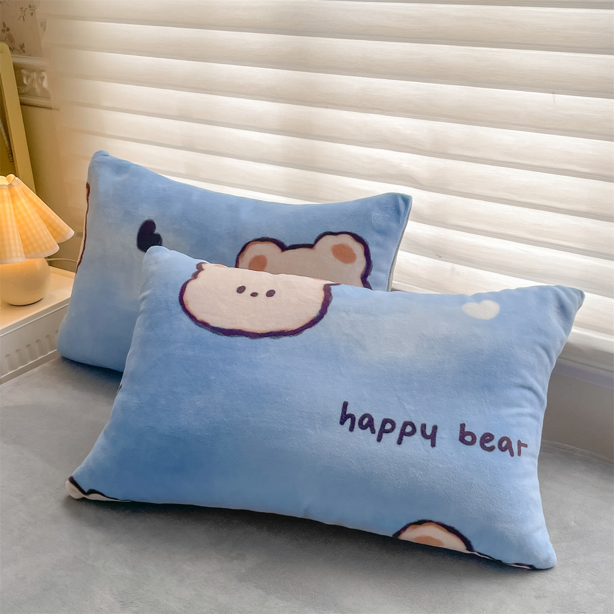 91家纺网 家纺一手货源 找家纺 美澳家纺 2025新款190克加厚牛奶绒印花四件套 调皮熊