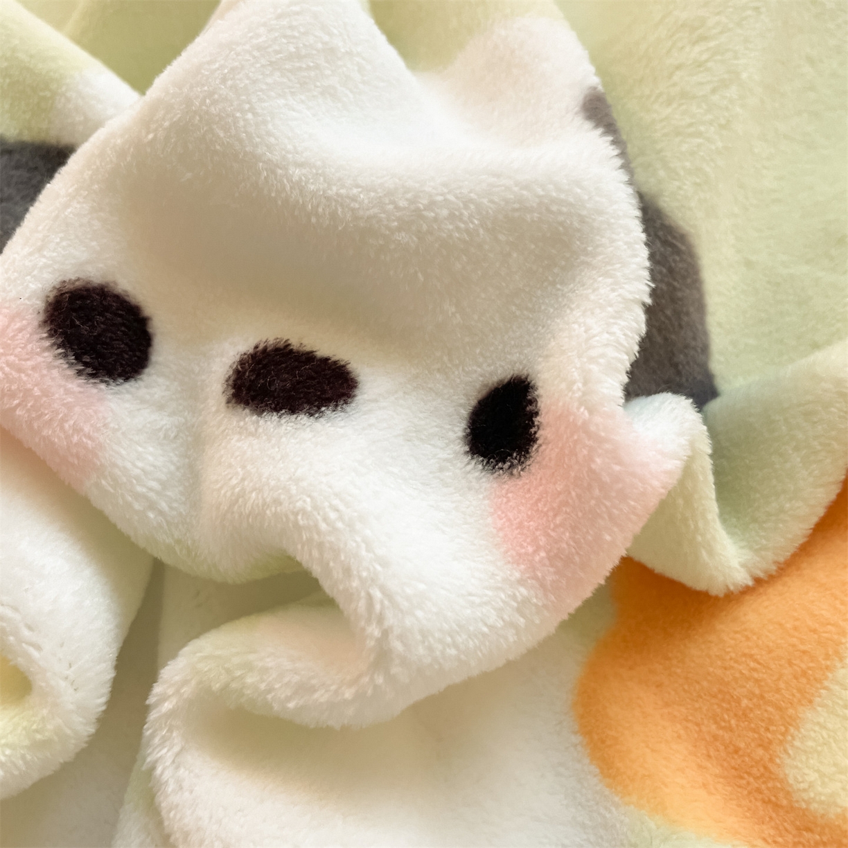 91家纺网 家纺一手货源 找家纺 美澳家纺 2025新款190克加厚牛奶绒印花四件套 蓝天小狗