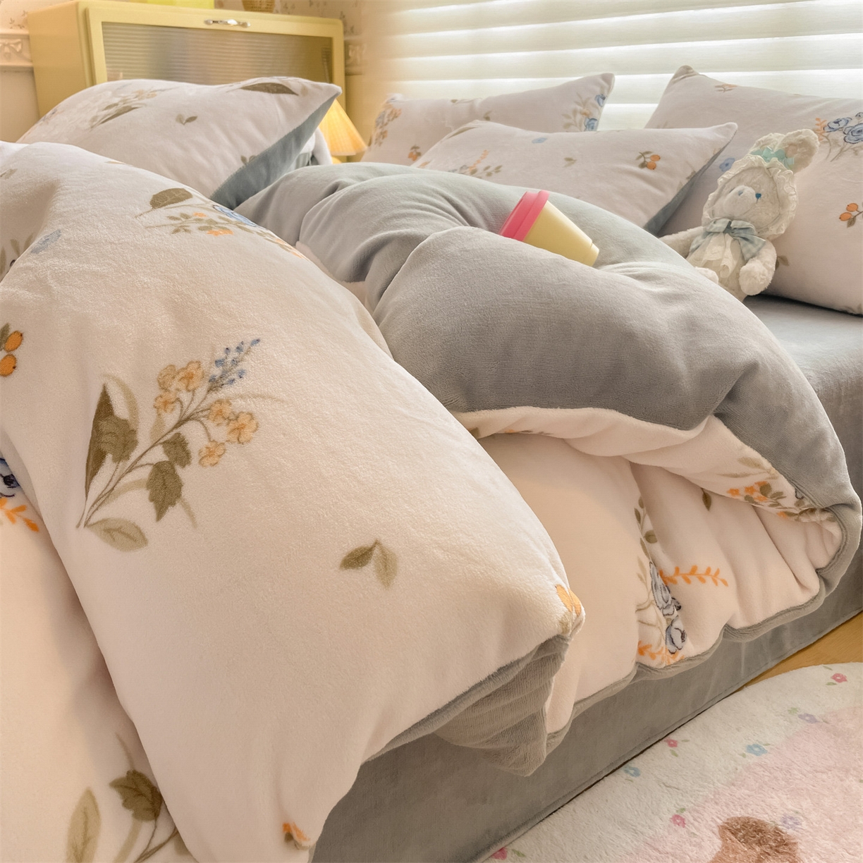 91家纺网 家纺一手货源 找家纺 （总）美澳家纺 2025新款190克加厚牛奶绒印花四件套