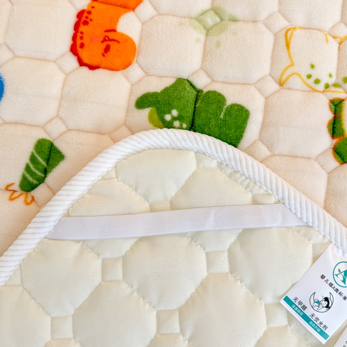 91家纺网 家纺一手货源 找家纺 禧缘家纺（原梦想家） 2025新款儿童牛奶绒夹棉床垫（可定制） 多彩恐龙