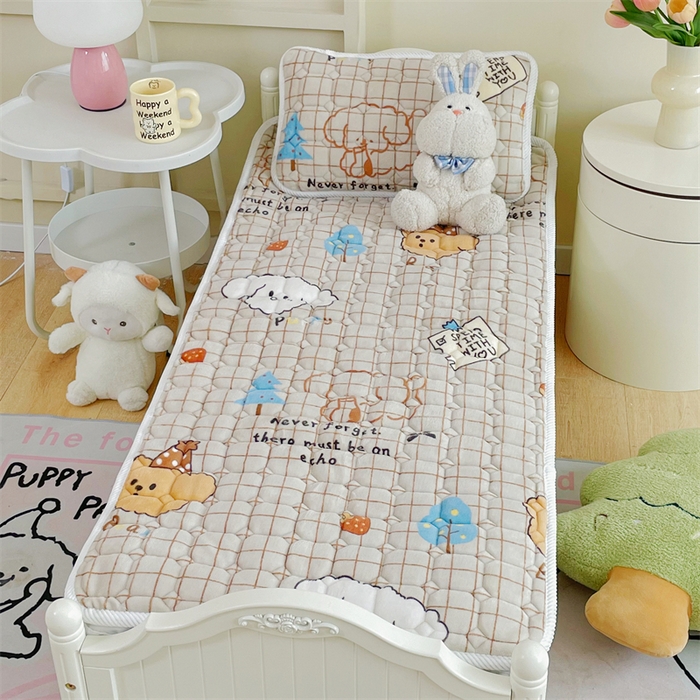 91家纺网 家纺一手货源 找家纺 禧缘家纺（原梦想家） 2025新款儿童牛奶绒夹棉床垫（可定制） 好伙伴