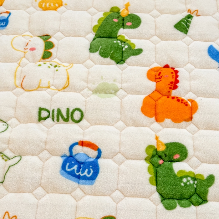 91家纺网 家纺一手货源 找家纺 禧缘家纺（原梦想家） 2025新款儿童牛奶绒夹棉床垫（可定制） 多彩恐龙