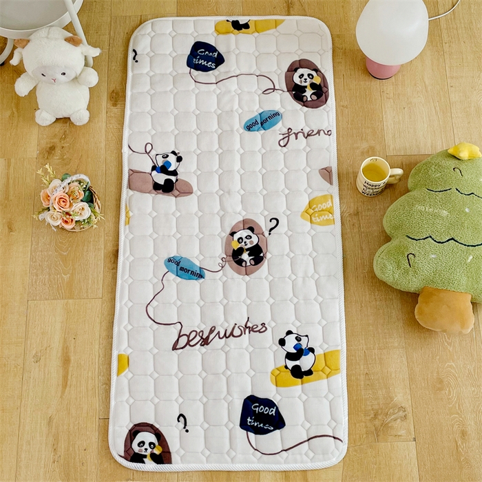 91家纺网 家纺一手货源 找家纺 禧缘家纺（原梦想家） 2025新款儿童牛奶绒夹棉床垫（可定制） 小熊猫