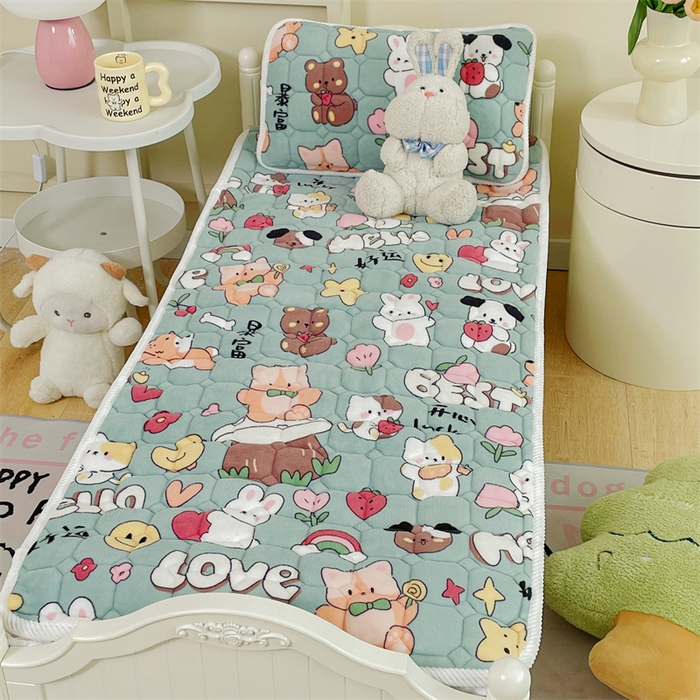 91家纺网 家纺一手货源 找家纺 禧缘家纺（原梦想家） 2025新款儿童牛奶绒夹棉床垫（可定制） 动物派对