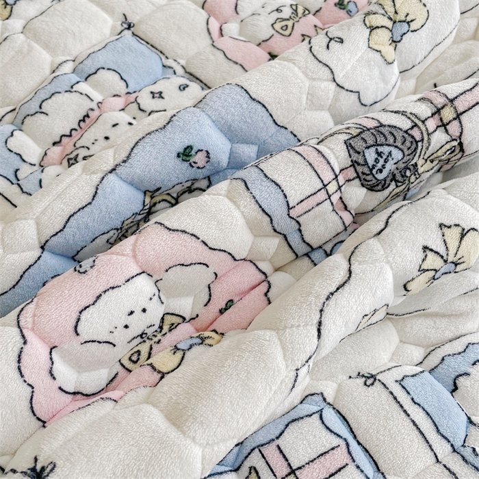 91家纺网 家纺一手货源 找家纺 禧缘家纺（原梦想家） 2025新款儿童牛奶绒夹棉床垫（可定制） 小狗乐园-蓝