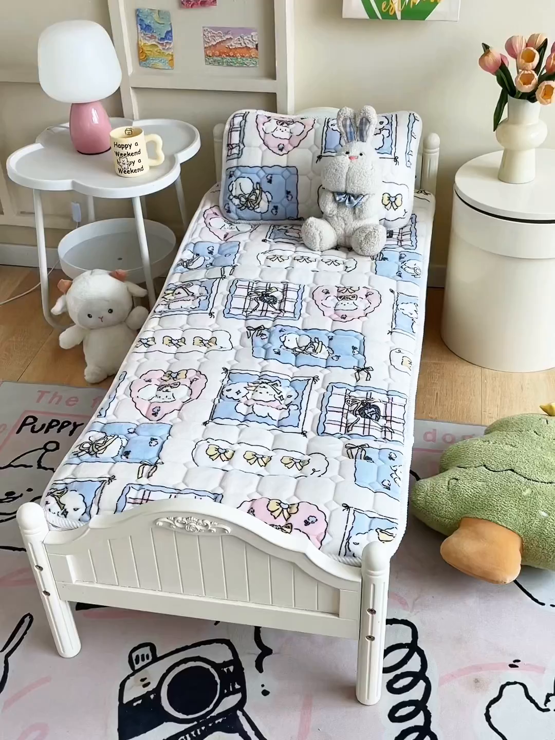 91家纺网 家纺一手货源 找家纺 禧缘家纺（原梦想家） 2025新款儿童牛奶绒夹棉床垫（可定制） 小狗乐园-蓝