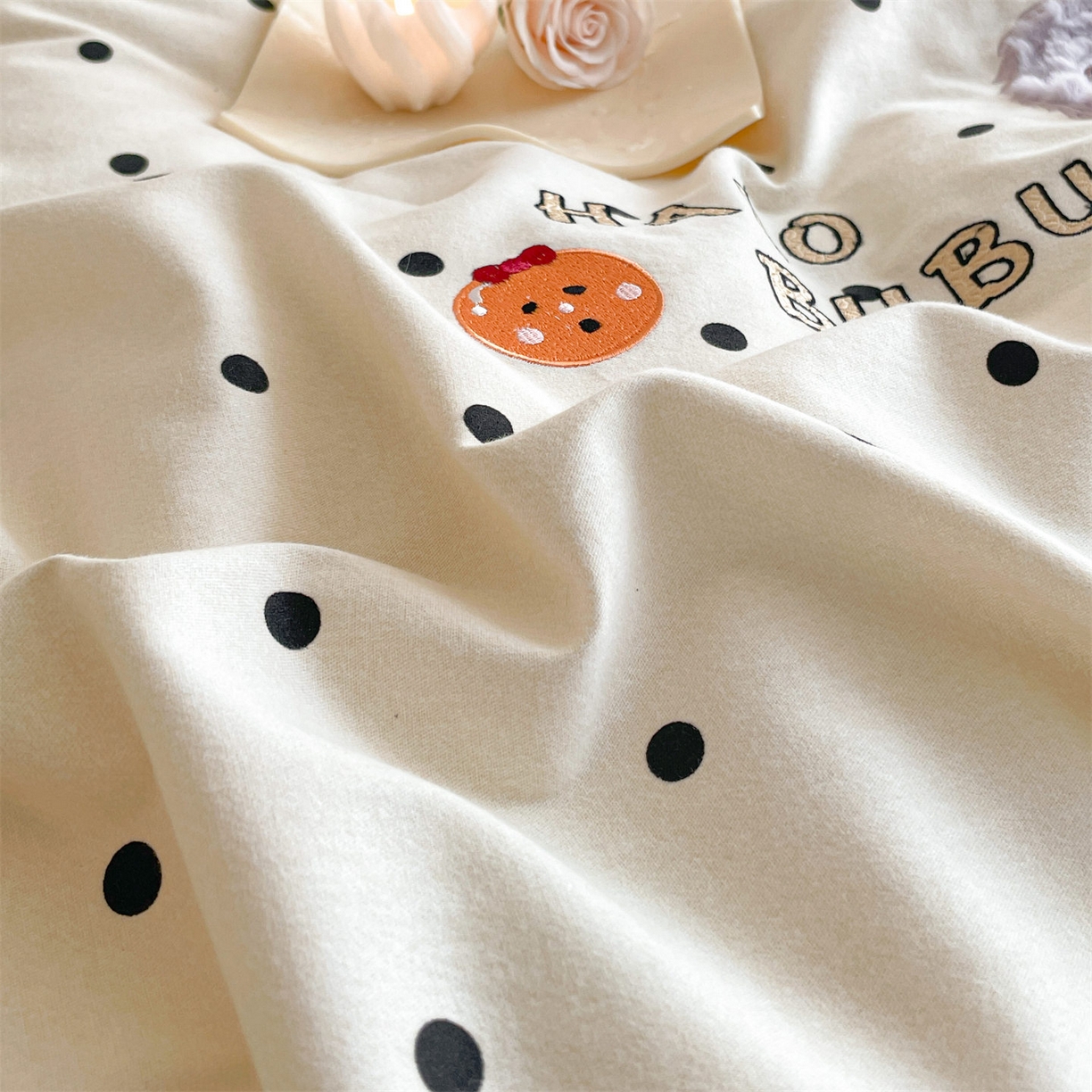 91家纺网 家纺一手货源 找家纺 （总）蓝米卡夫 2025秋冬-A类全棉生态磨毛卡通绣花贝壳边系列（礼盒包装）【如需买家秀联系15996631948】