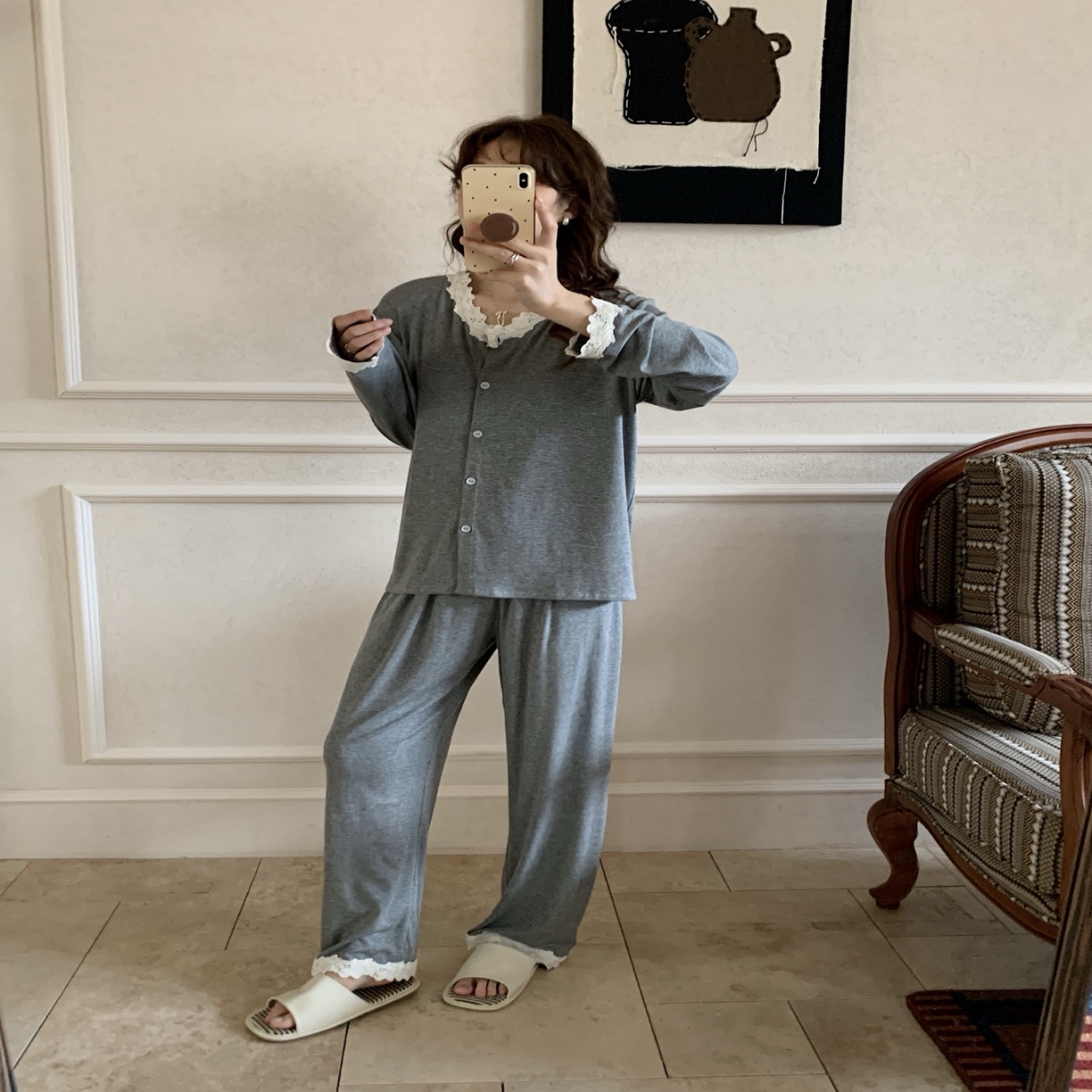 91家纺网 家纺一手货源 找家纺 （总）妍景家居生活馆 2025新款韩系25167-V领蕾丝三件套