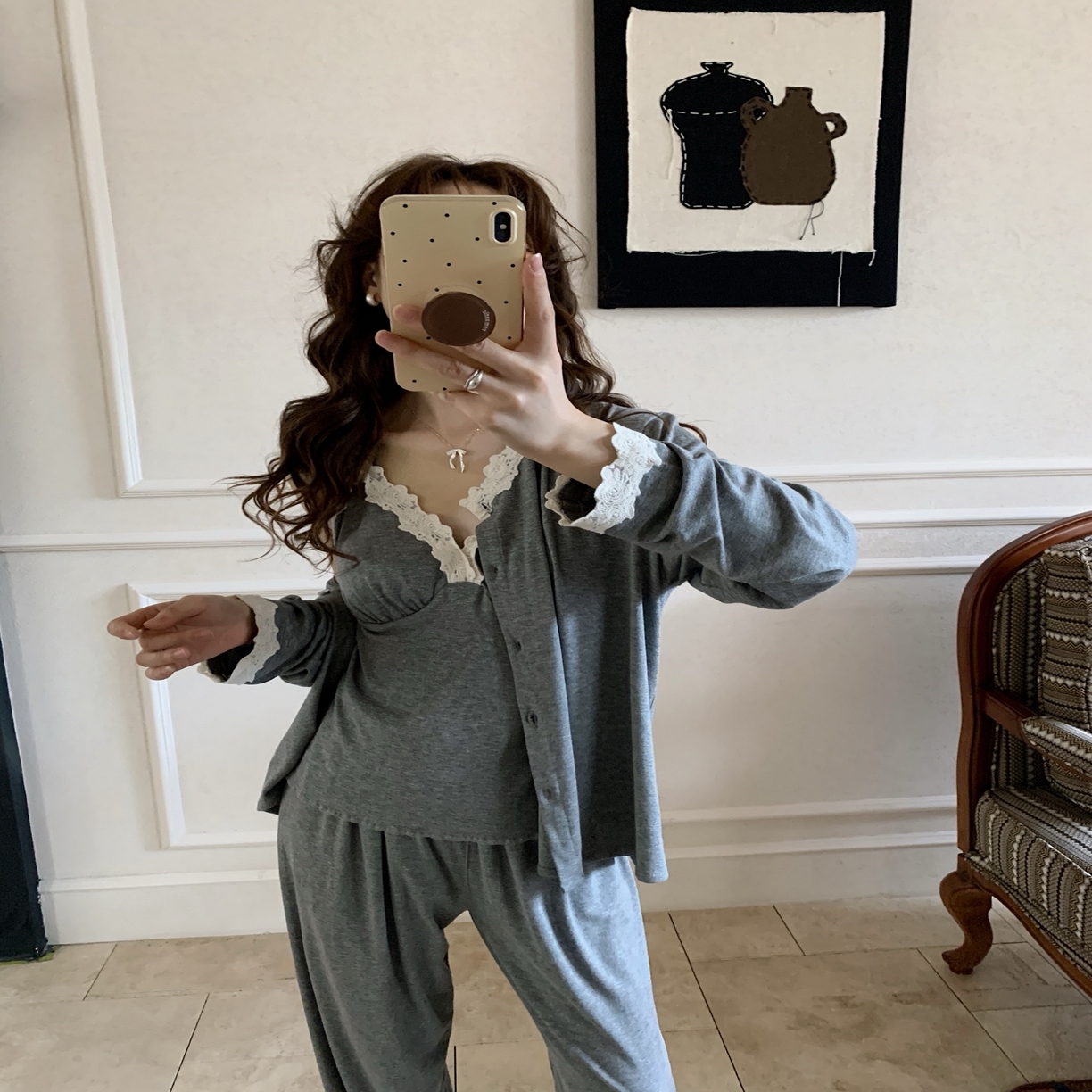 妍景家居生活馆 2025新款韩系25167-V领蕾丝三件套 灰色