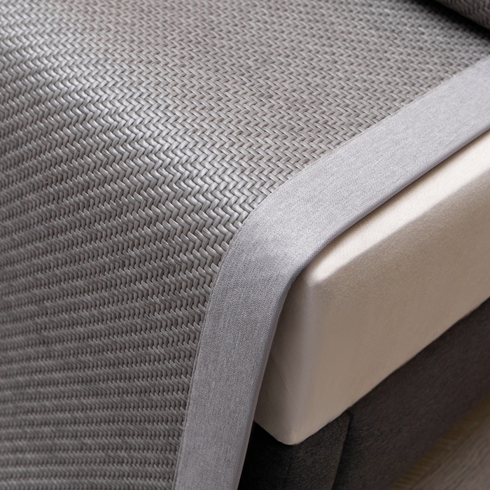 91家纺网 家纺一手货源 找家纺 梵克保罗 2025新款pe材质雪藤席凉席三件套 雪藤灰