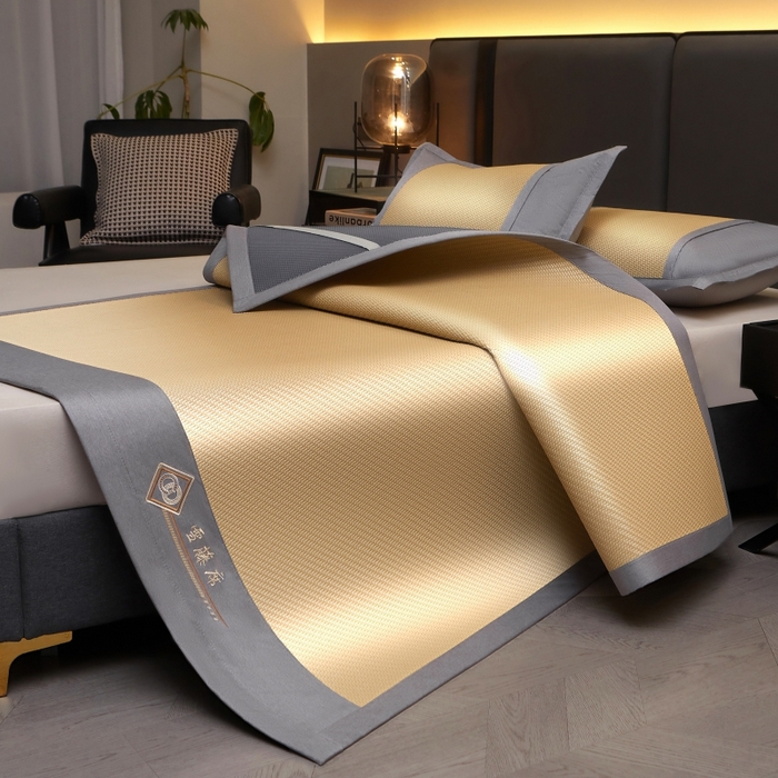 91家纺网 家纺一手货源 找家纺 （总）梵克保罗 2025新款pe材质雪藤席凉席三件套