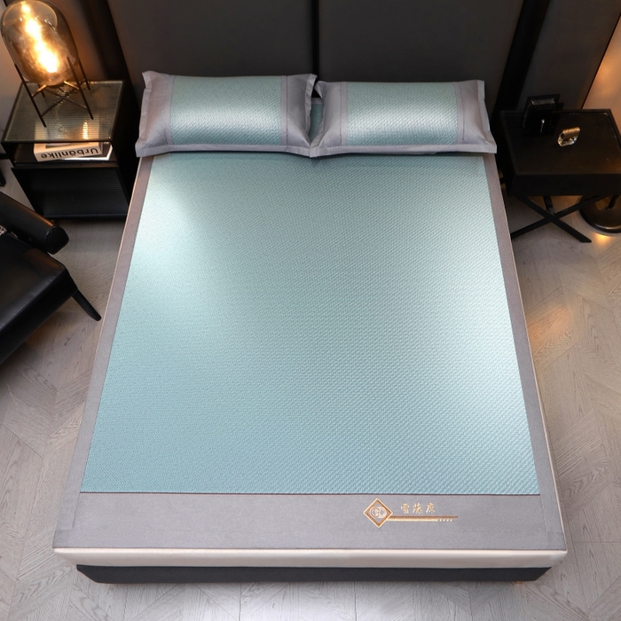 91家纺网 家纺一手货源 找家纺 梵克保罗 2025新款pe材质雪藤席凉席三件套 雪藤蓝