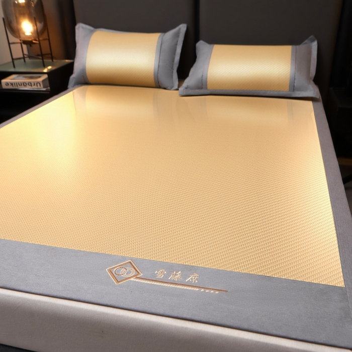 91家纺网 家纺一手货源 找家纺 梵克保罗 2025新款pe材质雪藤席凉席三件套 柠檬黄