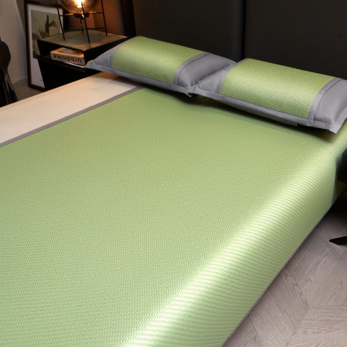 91家纺网 家纺一手货源 找家纺 梵克保罗 2025新款pe材质雪藤席凉席三件套 雪藤绿