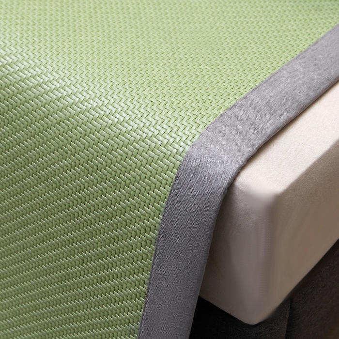 91家纺网 家纺一手货源 找家纺 梵克保罗 2025新款pe材质雪藤席凉席三件套 雪藤绿