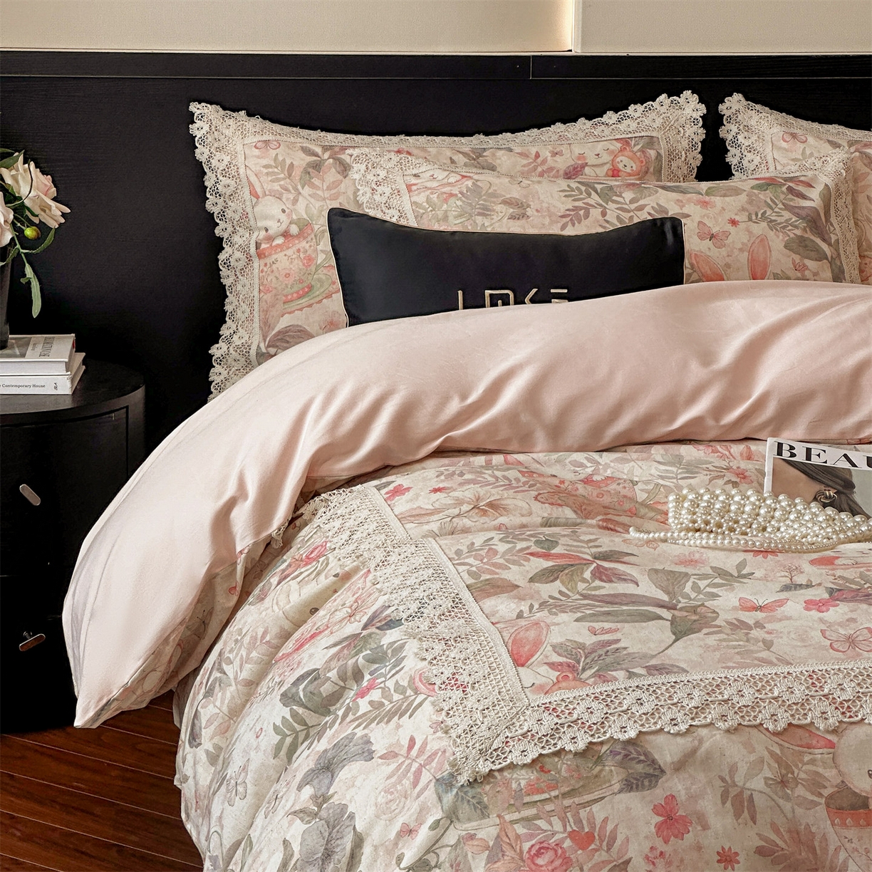 91家纺网 家纺一手货源 找家纺 蓝米卡夫 2025秋冬-A类棉麻全棉数码印花50S*50S双股磨毛公主风系列（礼盒包装）【如需买家秀联系15996631948】  茶间萌兔