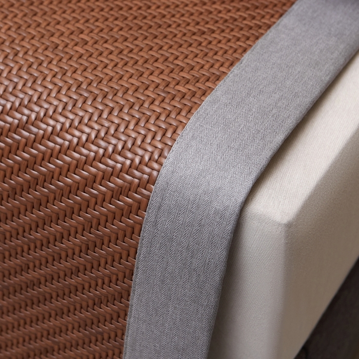 91家纺网 家纺一手货源 找家纺 梵克保罗 2025新款pe材质雪藤席凉席三件套 雪藤棕